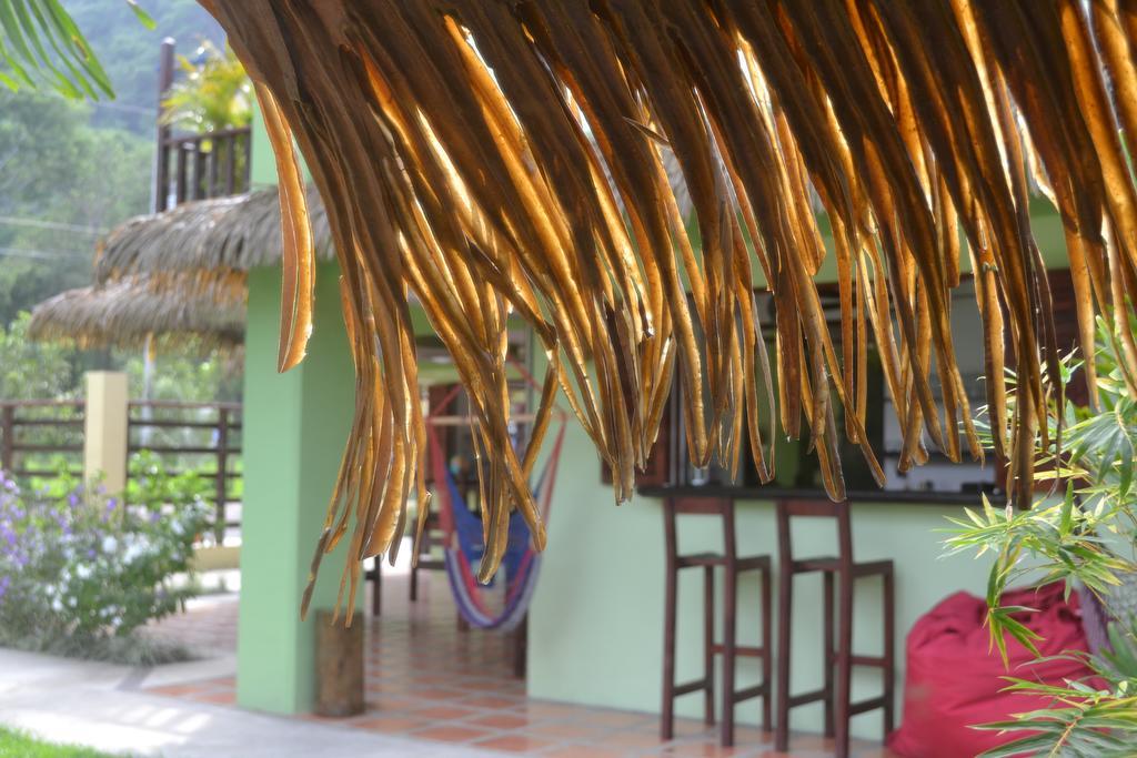 Mavi Surf Hotel Dominical Exterior photo